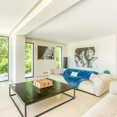 Villa Eden